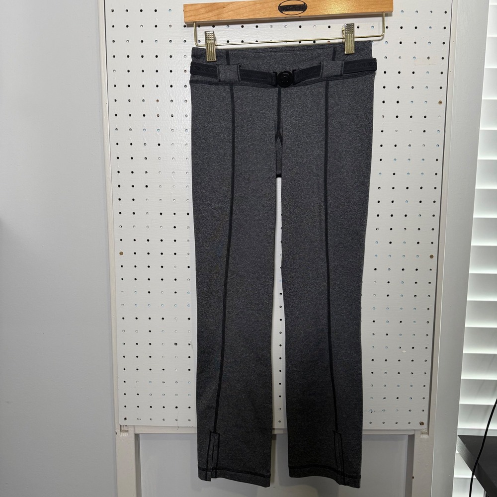 Lululemon Athletica Heathered Gray Belted Yoga Pants Size 2 Flare Leg Leggings
